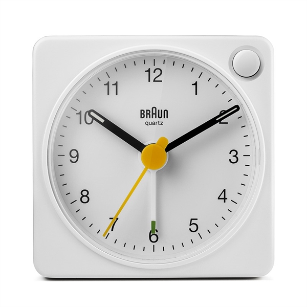Braun BC02XW Analogt Rejsevækkeur med Lys og Snooze, Hvid