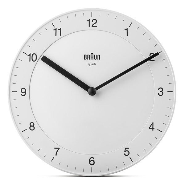 Braun BC06W Analogt Vægur 20 cm med Støjsvagt Urværk, Hvid