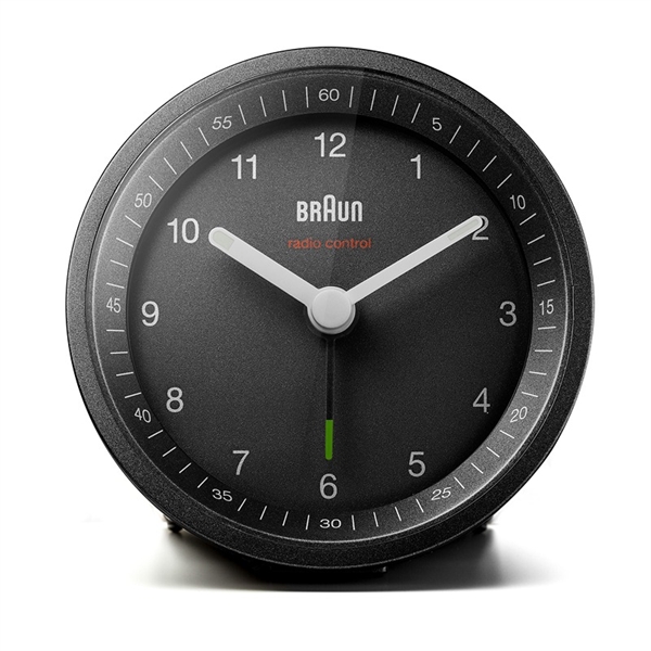 Braun BC07B-DCF Radiostyret Analogt Vækkeur, Sort